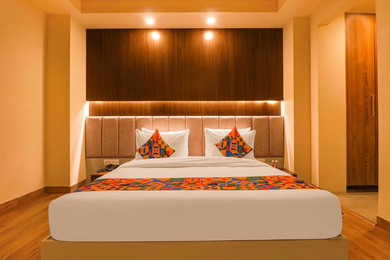 Fabhotel Prime Shanit Δελχί Εξωτερικό φωτογραφία