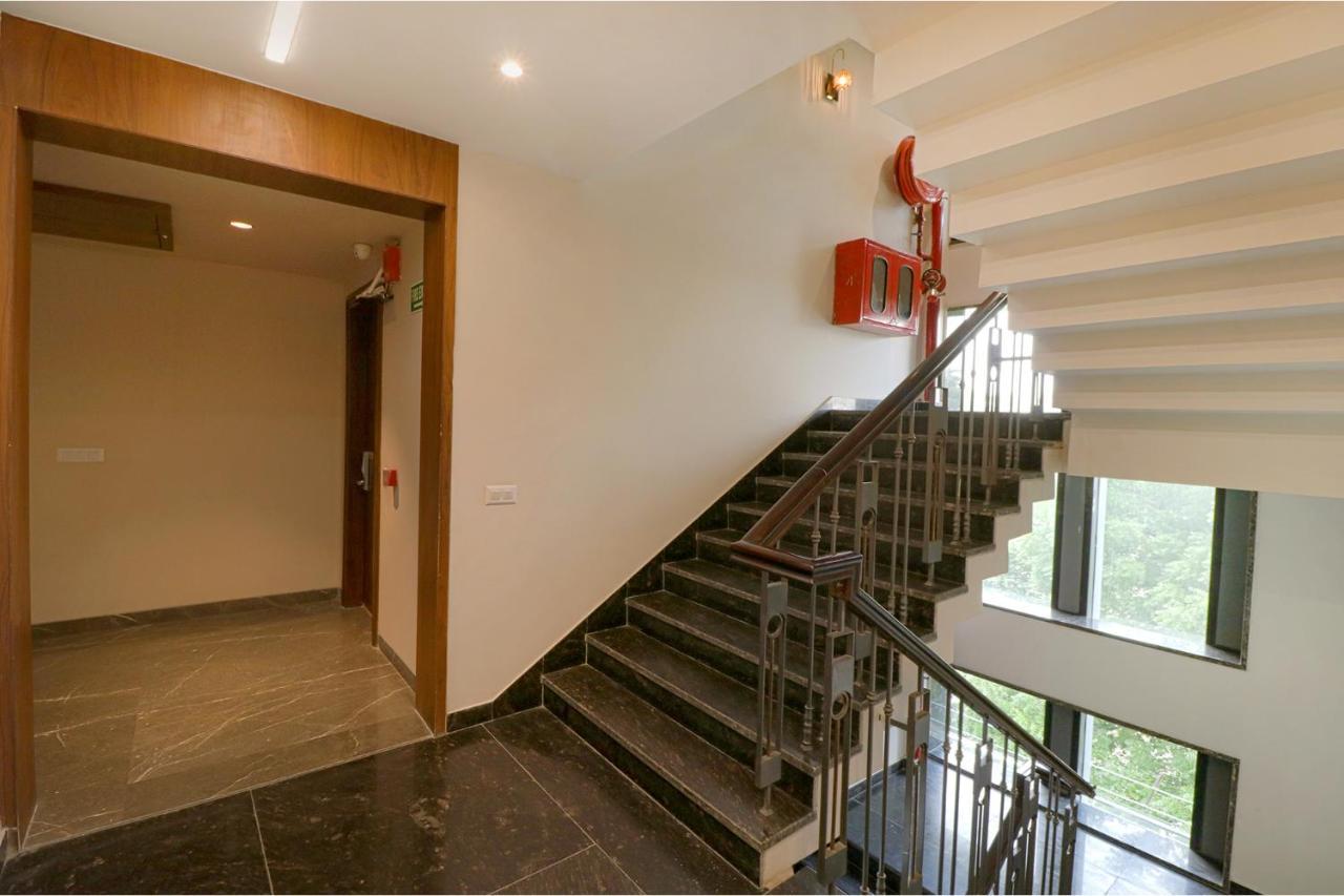Fabhotel Prime Shanit Δελχί Εξωτερικό φωτογραφία