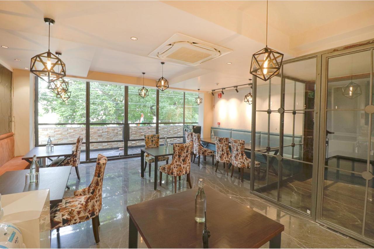 Fabhotel Prime Shanit Δελχί Εξωτερικό φωτογραφία