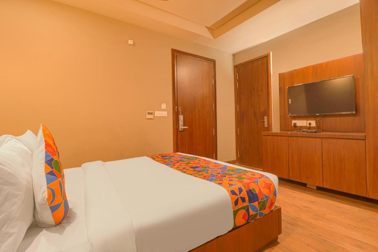 Fabhotel Prime Shanit Δελχί Εξωτερικό φωτογραφία